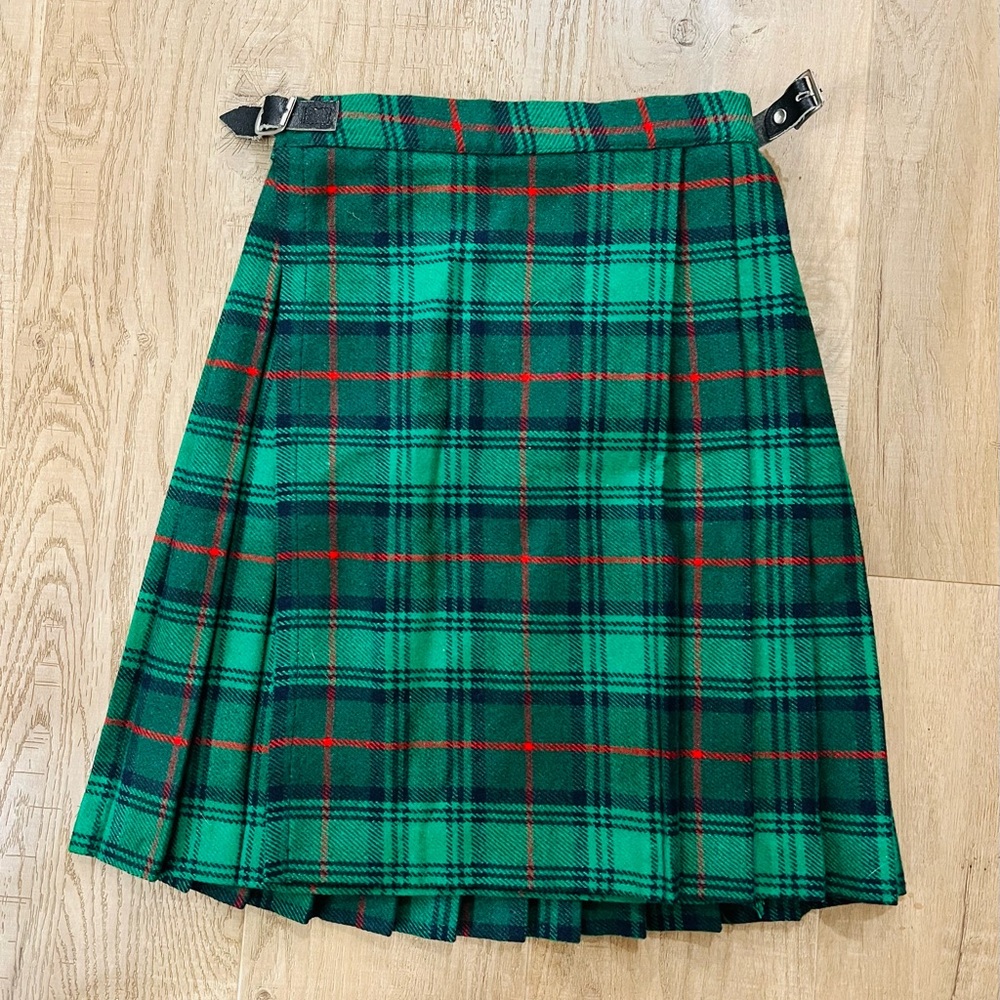 Vintage Authentic Irish Plaid Green Kids Tartan Kilt Skirt with Buckle Detail